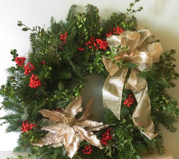 2013 holiday wreaths web photo-small